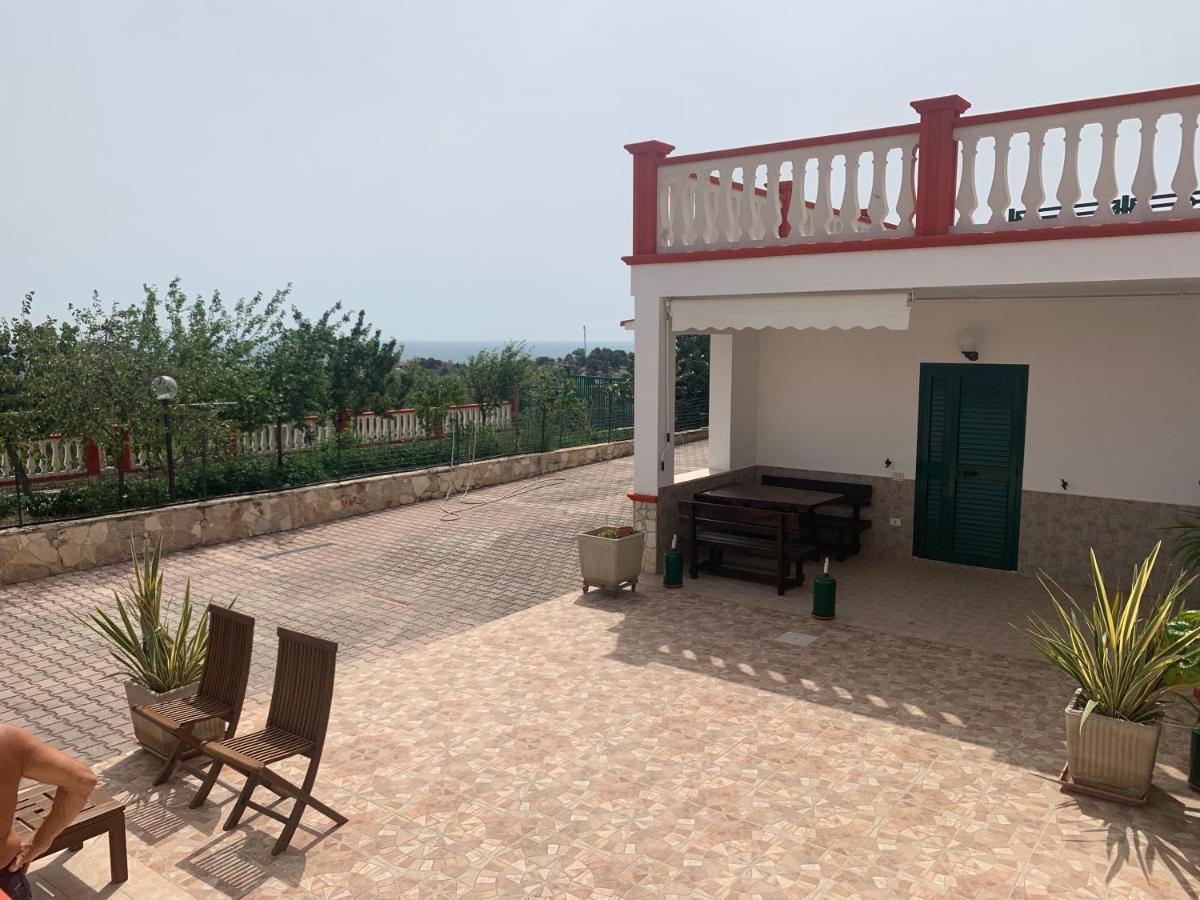 Case Vacanze Con Vista Panoramica Da Antonella Вьесте Экстерьер фото