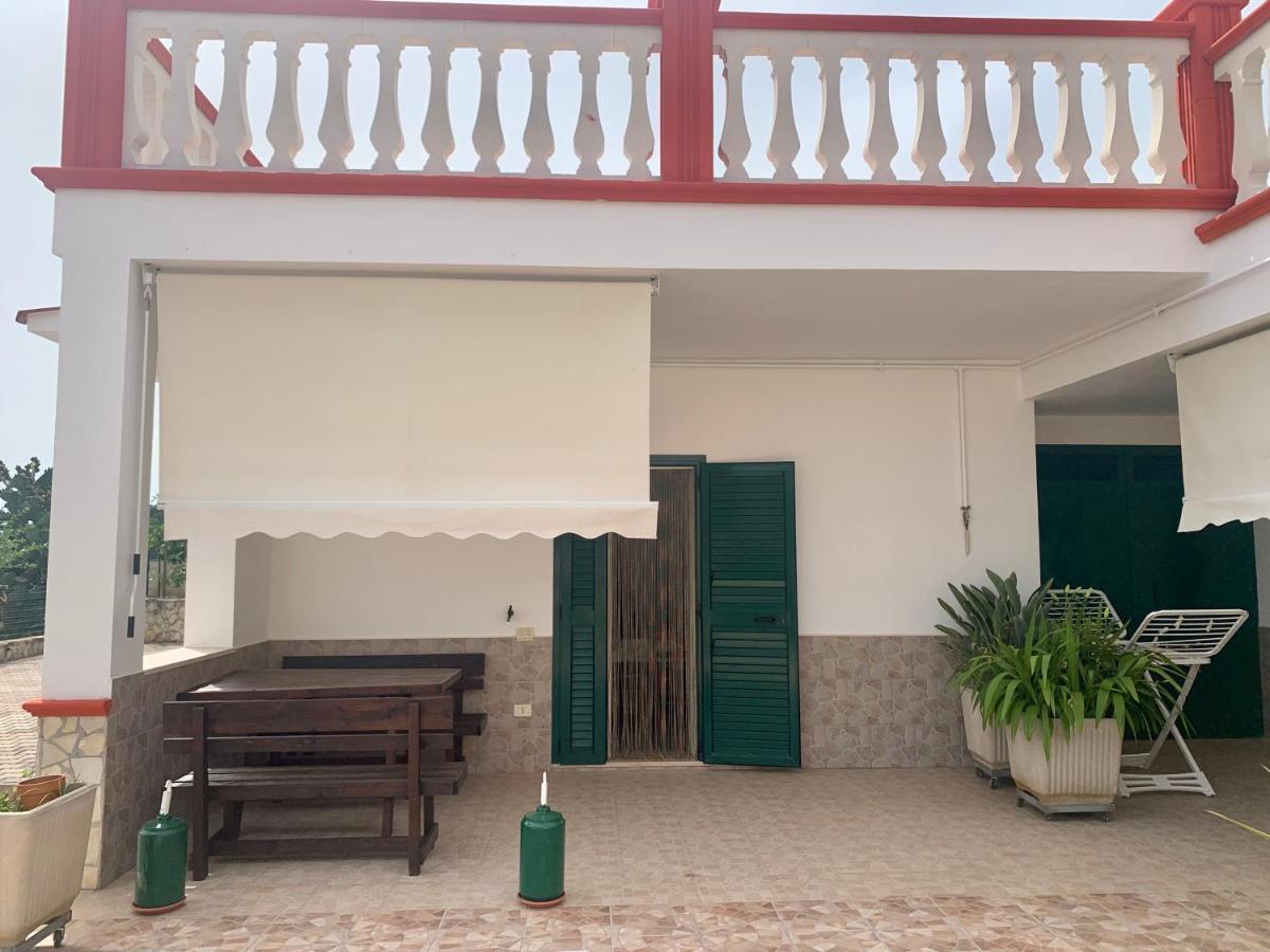 Case Vacanze Con Vista Panoramica Da Antonella Вьесте Экстерьер фото